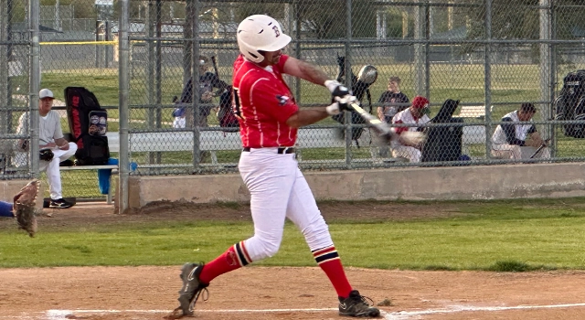 Redbirds (40+) Dominant 20-0 Victory Over Killer Bees