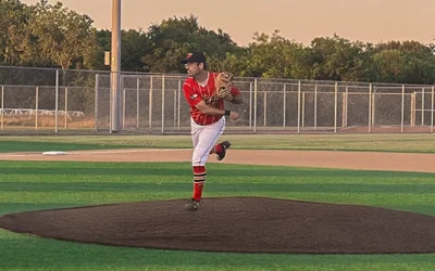Lowry Ignites Redbirds’ Offensive Inferno in 21-1 Demolition of Mustangs