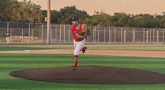 Lowry Ignites Redbirds’ Offensive Inferno in 21-1 Demolition of Mustangs